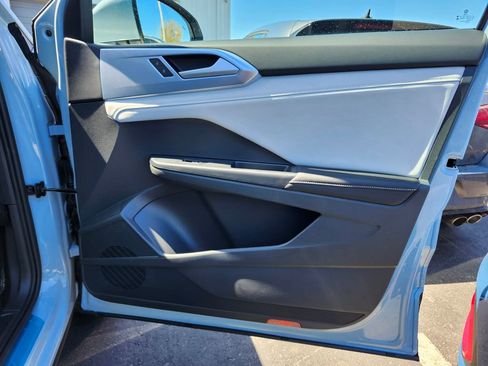 New 2026 Volkswagen Taos SE AWD/4WD image 12
