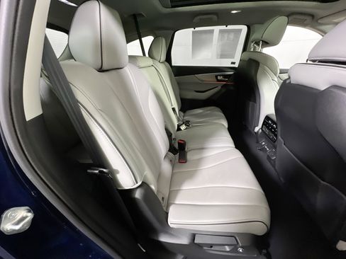 Used 2022 Acura MDX SH-AWD w/ Advance Package image 30