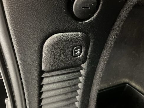 Used 2018 Dodge Durango GT w/ Premium Group AWD/4WD image 32