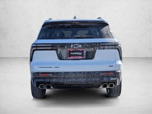 New 2026 Chevrolet Traverse RS w/ LPO, Floor Liner Package image 8