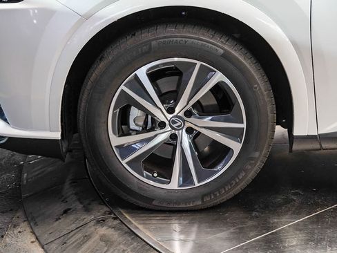 Used 2026 Lexus RX 350 Premium w/ Convenience Package FWD image 9