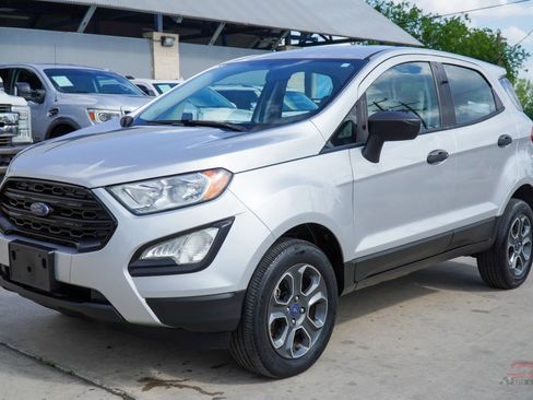 Used 2018 Ford EcoSport S image 3
