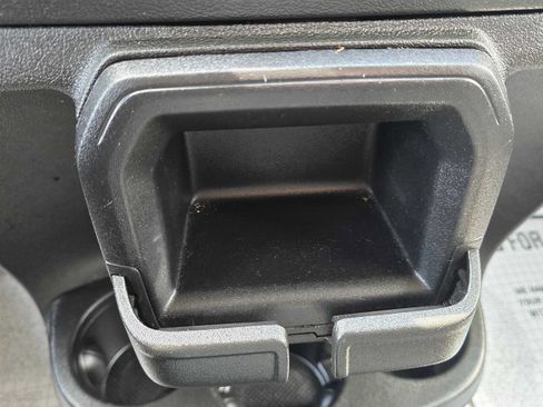 Used 2024 RAM ProMaster 2500 w/ Convenience Group FWD image 24
