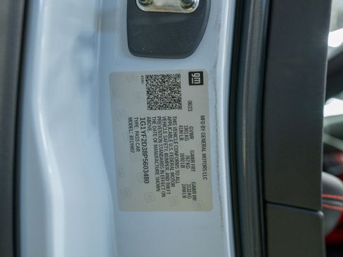 Used 2023 Chevrolet Corvette Z06 w/ Z07 Performance Package image 18