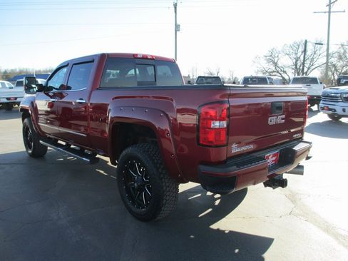 Used 2019 GMC Sierra 2500 Denali w/ Duramax Plus Package image 10