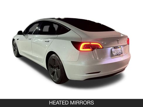Used 2023 Tesla Model 3 Standard Range image 9