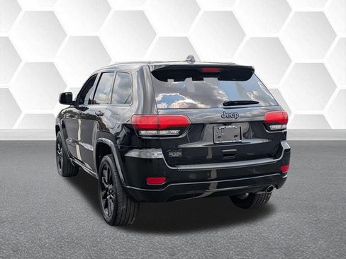Certified 2021 Jeep Grand Cherokee Laredo X AWD/4WD image 5