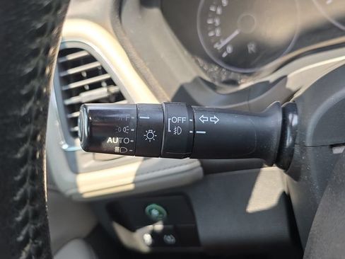 Used 2016 Honda HR-V EX-L image 25