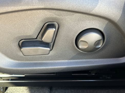 New 2025 Jeep Compass Limited w/ Elite Group image 21