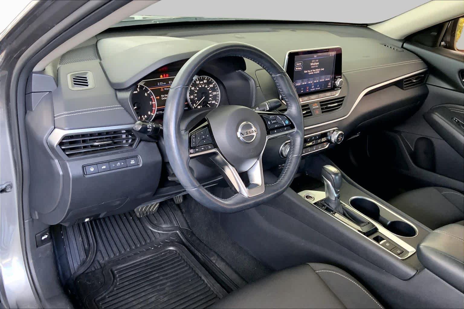 Used 2019 Nissan Altima 2.5 SV FWD image 18