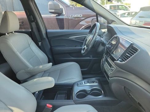 Used 2019 Honda Passport EX-L image 3