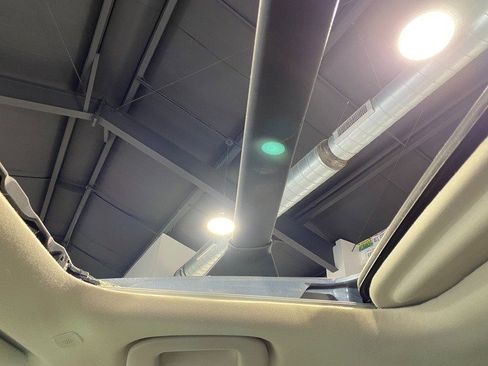 Used 2024 Toyota Corolla Cross XLE w/ Convenience Package image 25