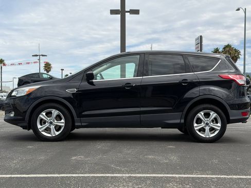 Used 2016 Ford Escape SE FWD image 9