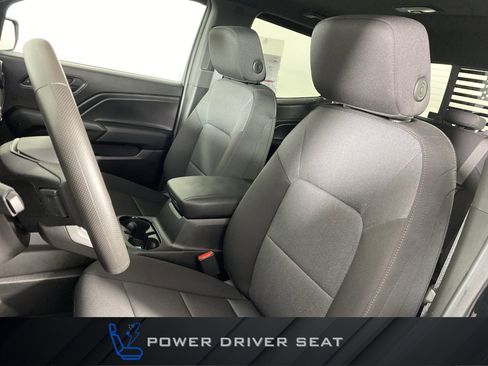 Used 2024 Chevrolet Colorado Trail Boss w/ Advanced Trailering Package image 16