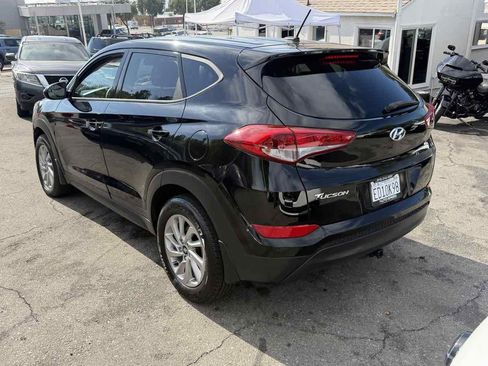 Used 2016 Hyundai Tucson SE image 4