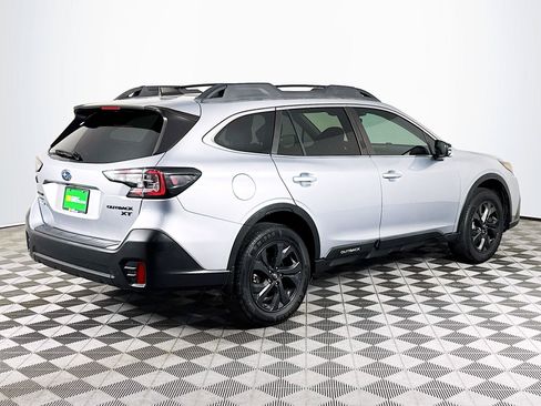Used 2021 Subaru Outback Onyx Edition XT w/ Popular Package #2 AWD/4WD image 8