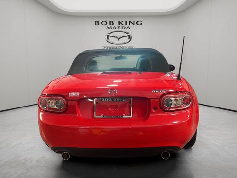 Used 2014 MAZDA MX-5 Miata Sport w/ Convenience Package RWD image 4