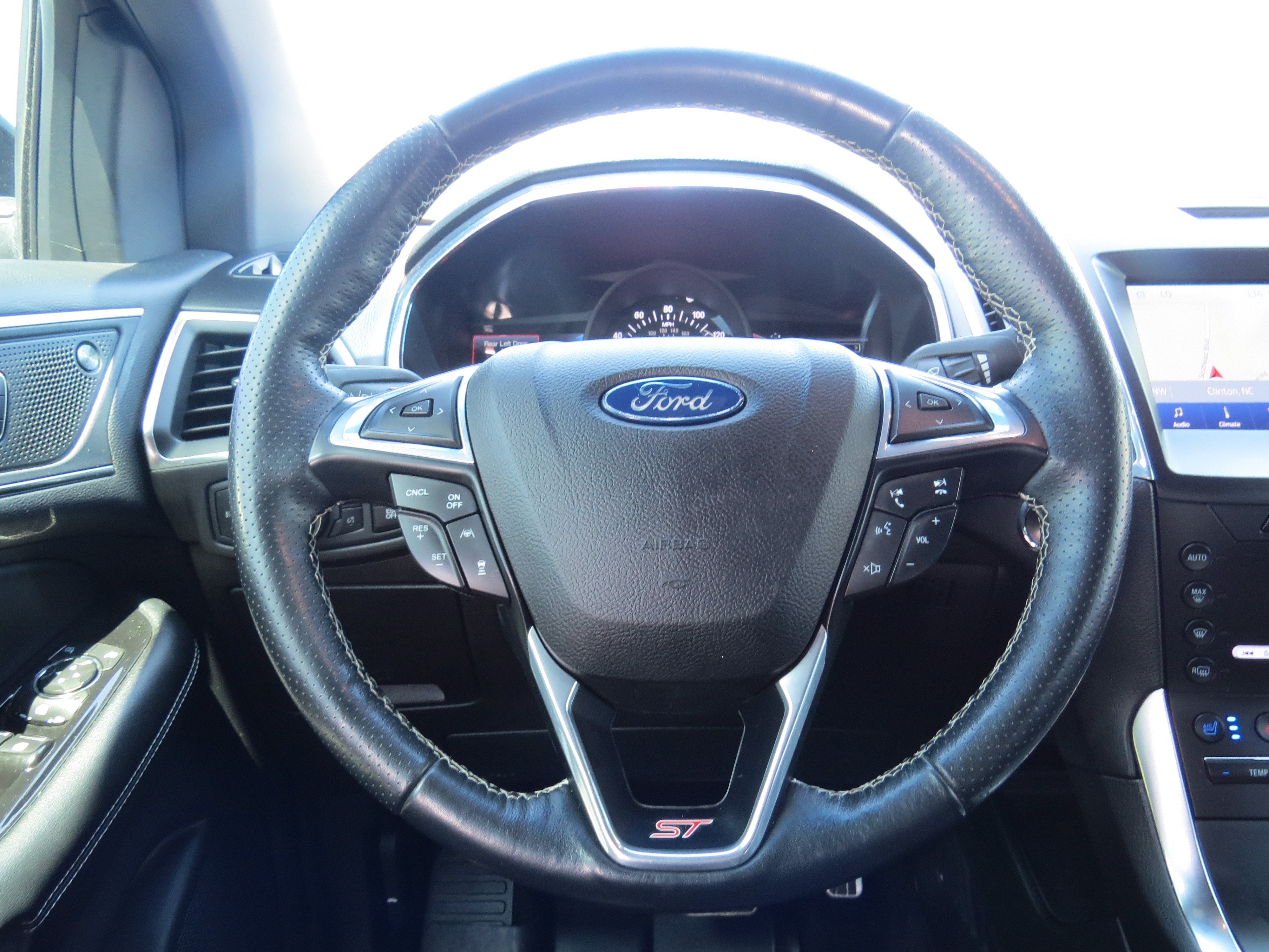 Used 2020 Ford Edge ST w/ Equipment Group 401A AWD/4WD image 20