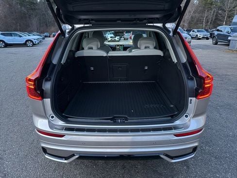 New 2026 Volvo XC60 B5 Ultra w/ Protection Package Premier image 16