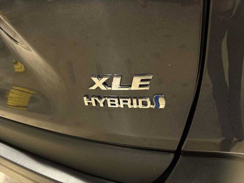 Certified 2024 Toyota RAV4 XLE image 26
