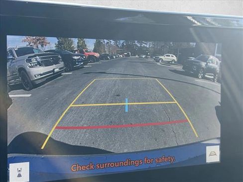 Used 2025 Toyota Camry LE image 9