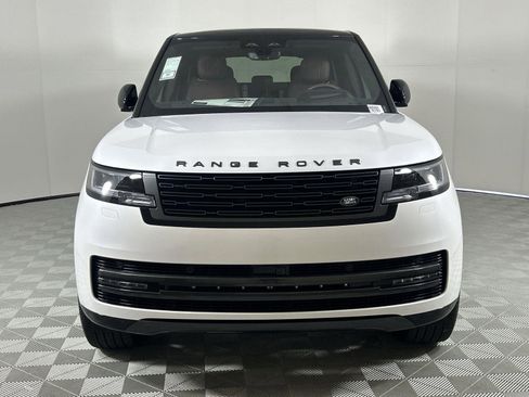 New 2025 Land Rover Range Rover SE image 8