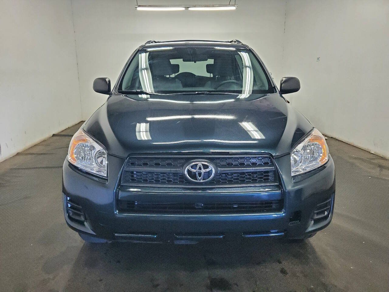 Used 2011 Toyota RAV4 4WD w/ Base L4 Extra Value Pkg image 2