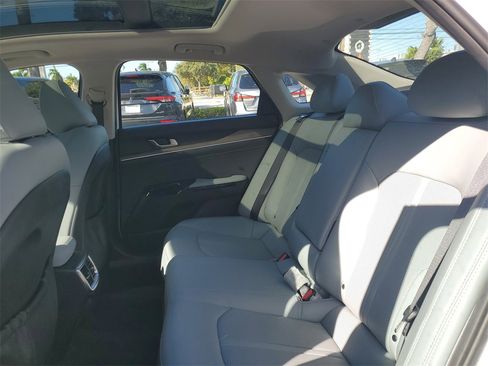 Used 2023 Kia K5 EX image 14