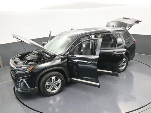 Used 2025 Honda Pilot EX-L image 66