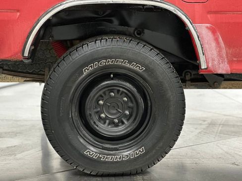 Used 1989 Toyota Pickup SR5 AWD/4WD image 21