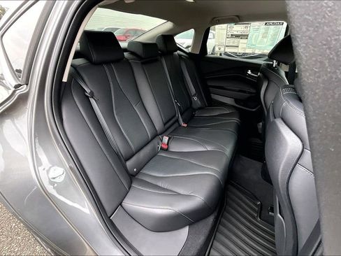 Used 2025 Acura TLX Technology Package image 36