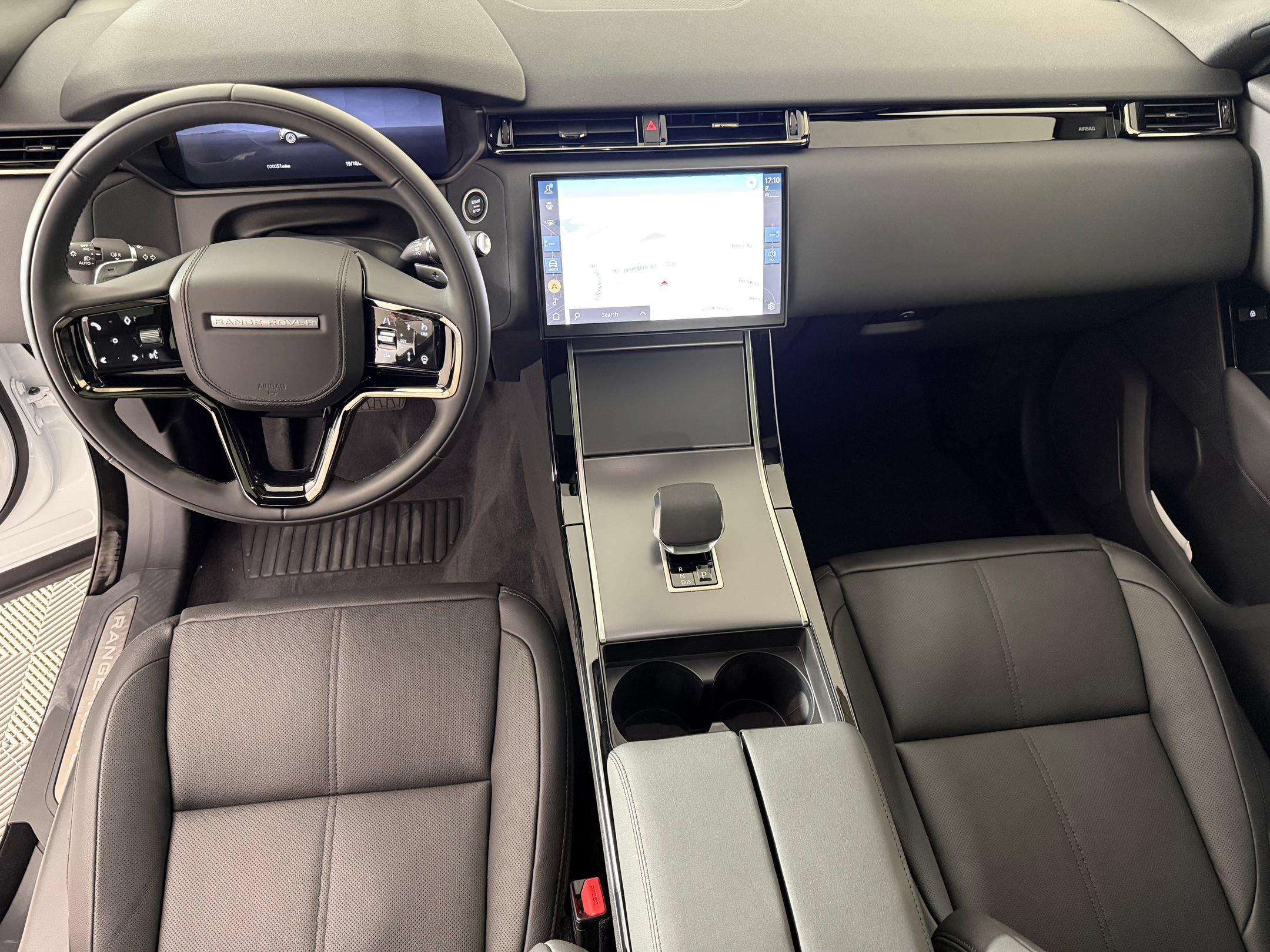 New 2026 Land Rover Range Rover Velar S AWD/4WD image 16