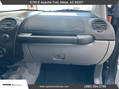 Used 2003 Volkswagen Beetle GLX image 32
