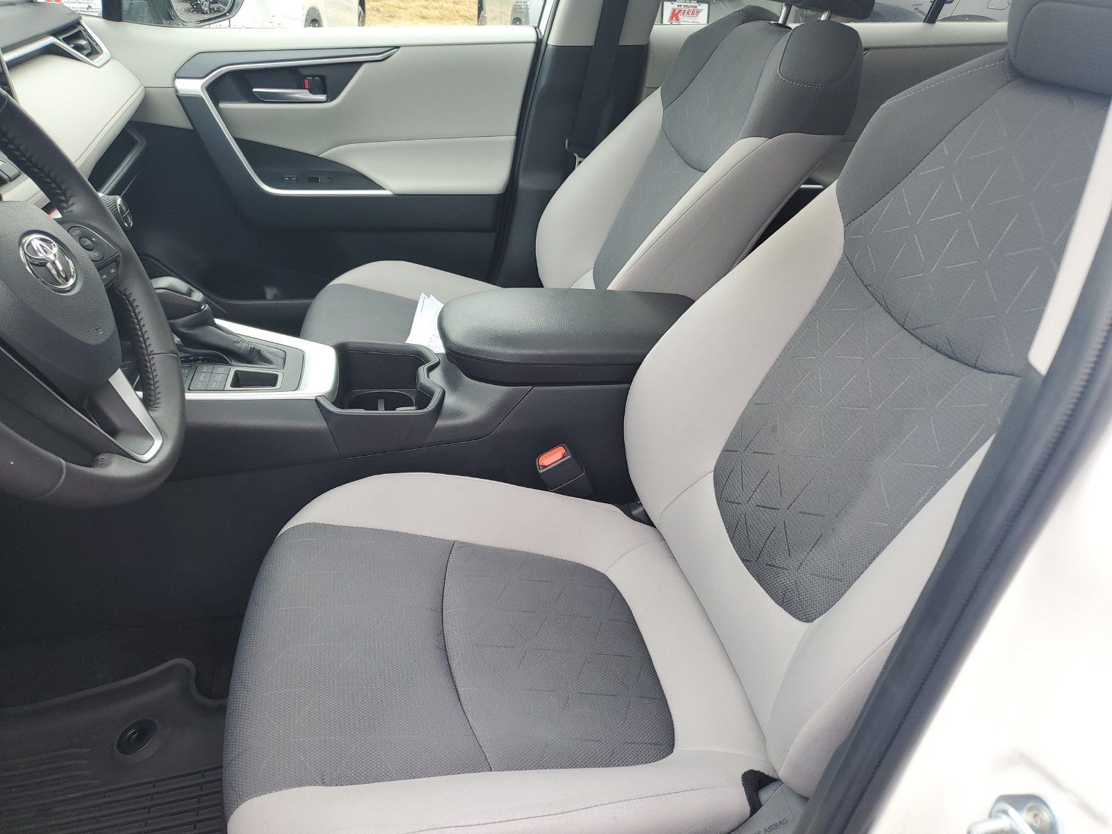 Used 2024 Toyota RAV4 XLE w/ Convenience Package AWD/4WD image 17