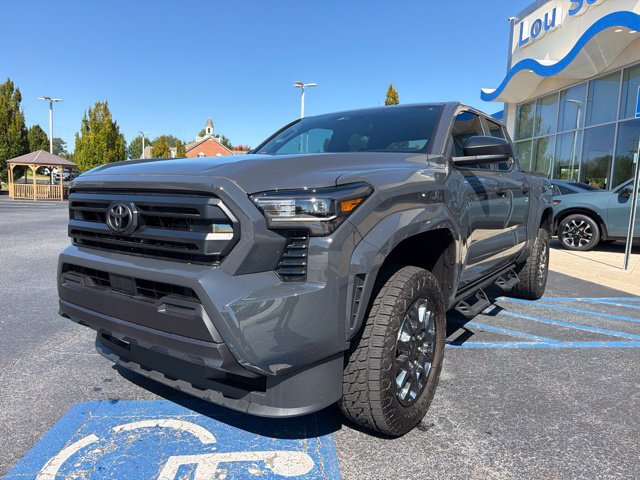 Used 2025 Toyota Tacoma SR AWD/4WD image 2