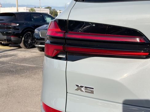 New 2026 BMW X5 M60i AWD/4WD image 10