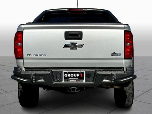 Used 2019 Chevrolet Colorado ZR2 w/ Colorado ZR2 Bison Edition image 4