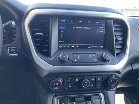 Used 2022 GMC Acadia SLE w/ Driver Convenience Package FWD image 25