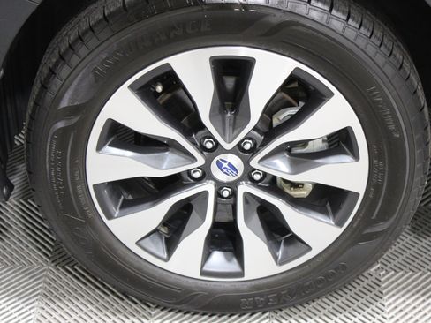 Used 2024 Subaru Outback Limited AWD/4WD image 39