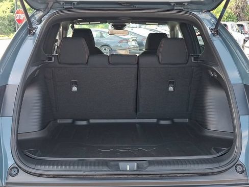 Used 2024 Honda HR-V Sport image 28