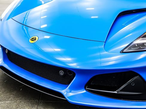 Used 2024 Lotus Emira First Edition image 11