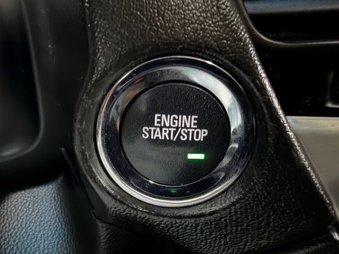 Used 2019 GMC Yukon XL Denali w/ Open Road Package image 31