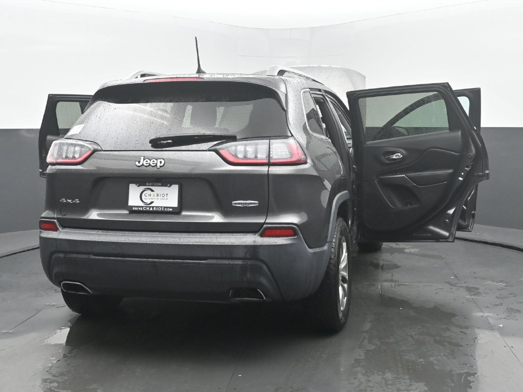 Used 2019 Jeep Cherokee Latitude Plus w/ Comfort/Convenience Group AWD/4WD image 58