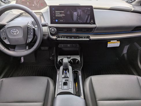 Used 2024 Toyota Prius Limited FWD image 15