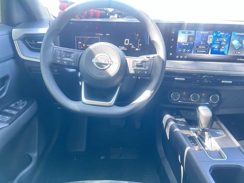 Used 2026 Nissan Kicks S FWD image 11