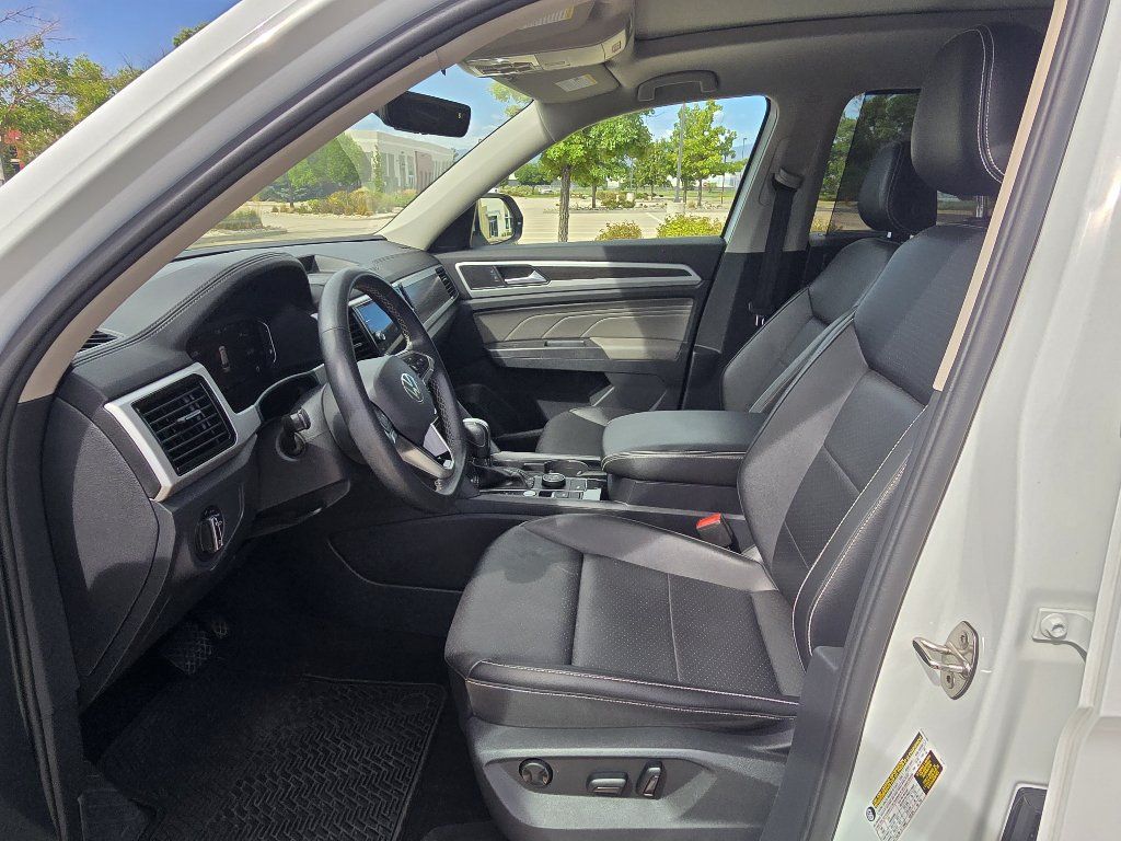 Used 2022 Volkswagen Atlas SE AWD/4WD image 12