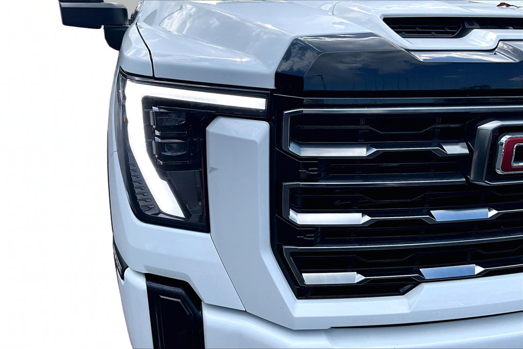 Used 2026 GMC Sierra 2500 AT4 w/ AT4 Premium Plus Package AWD/4WD image 30