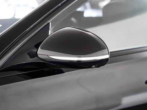 Certified 2023 Mercedes-Benz S 500 4MATIC image 25