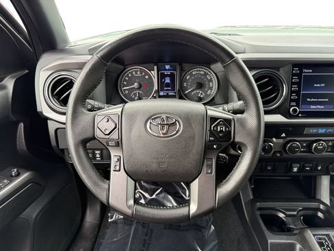 Used 2023 Toyota Tacoma TRD Off-Road AWD/4WD image 12