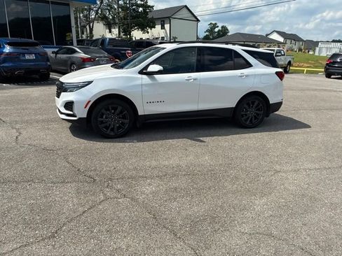 Used 2022 Chevrolet Equinox RS w/ RS Leather Package AWD/4WD image 15
